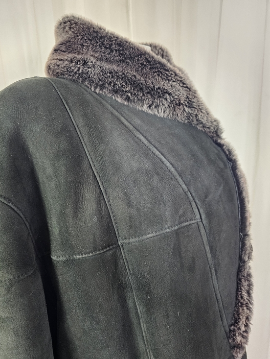 Jekel Vintage Black Sheepskin Suede Shearling Coat with Fur Lining Size 12 - Picture 5 of 12